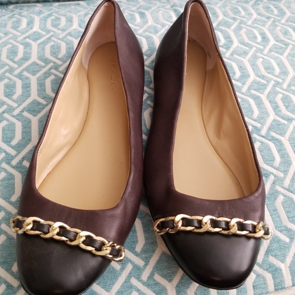 Dark brown with black toe cap leather flats